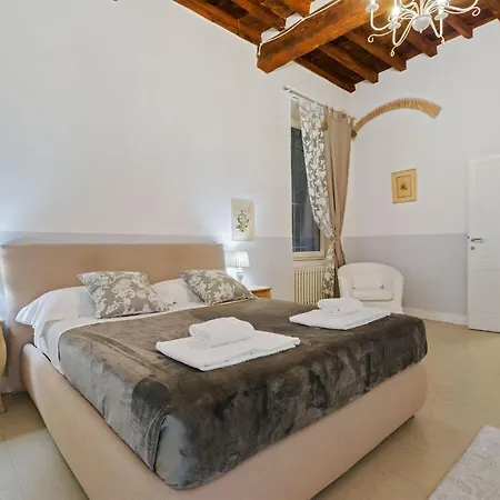 Altafronte Escape By Halldis Apartment Florence